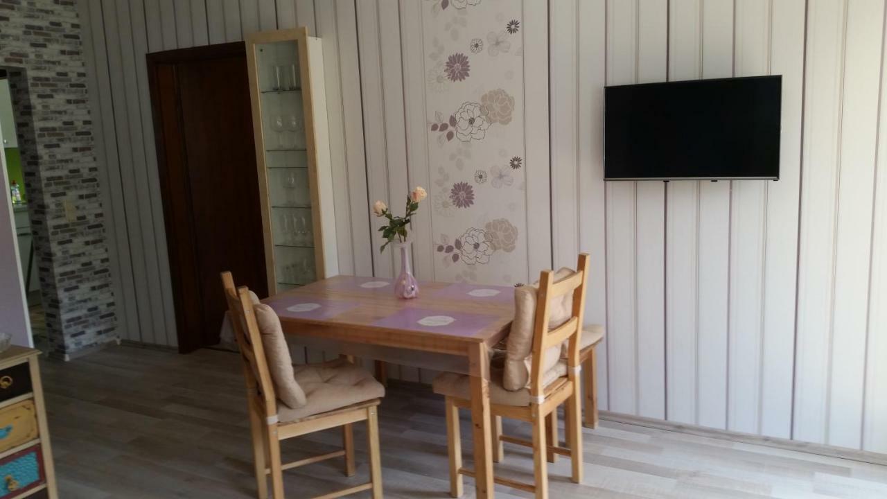 Am Kirbach Apartman Waldsolms Kültér fotó